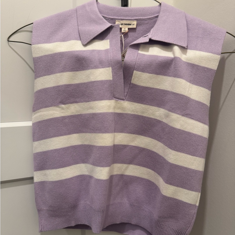 Eesome Lavender and White Sleeveless Top